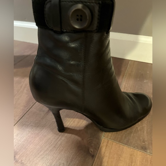 ESPRIT Black High-Heeled Booties - Picture 14 of 14